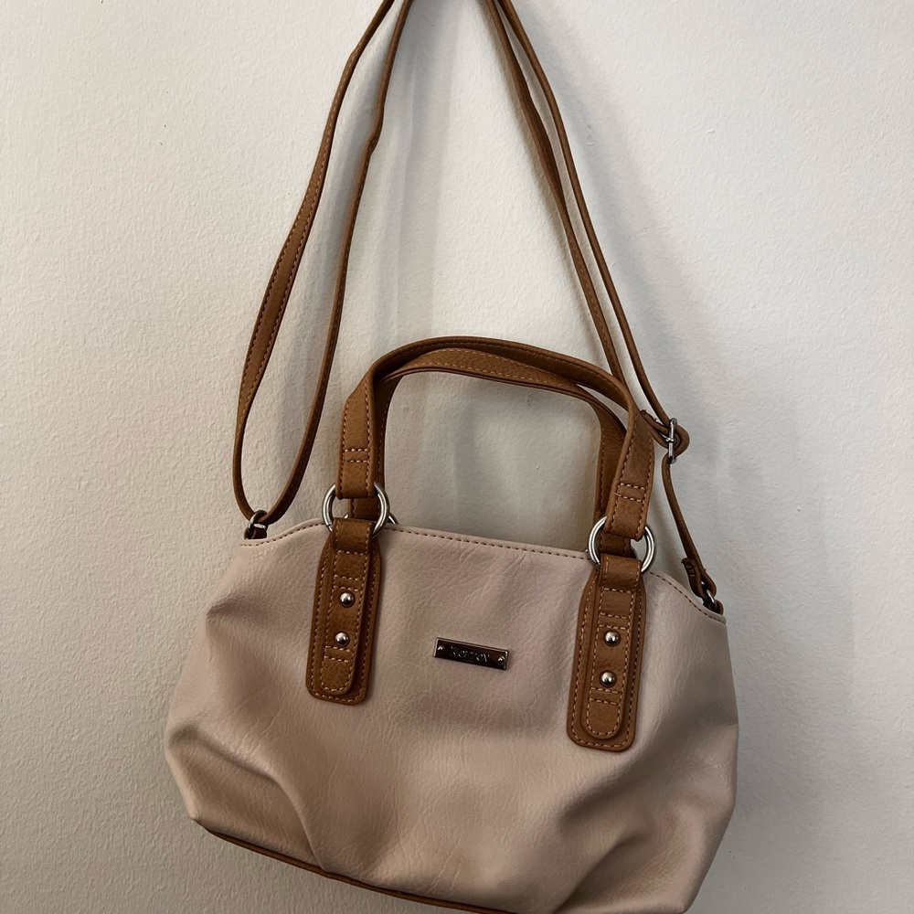 Elegant Tan and Cream Shoulder Bag by Koltov